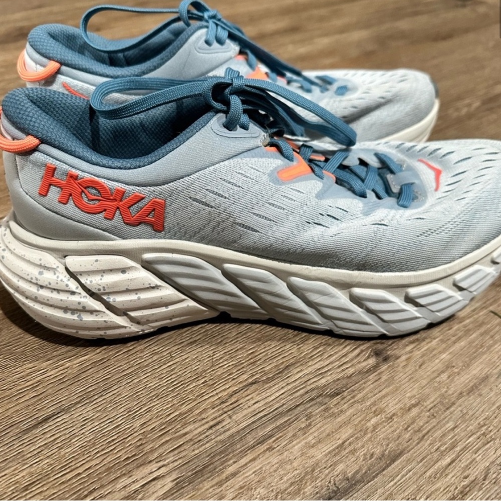 Blue Gaviota HOKA 8.0